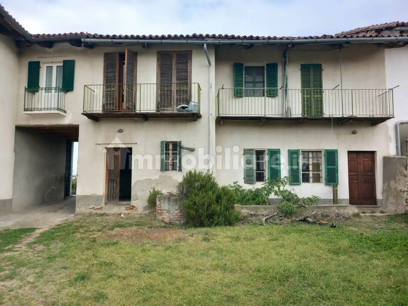 Casa indipendente in vendita a Passerano Marmorito