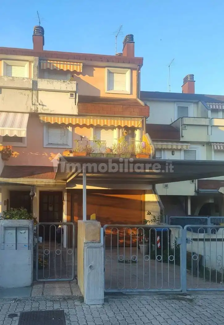 Villetta a schiera in vendita a Quinto Vicentino