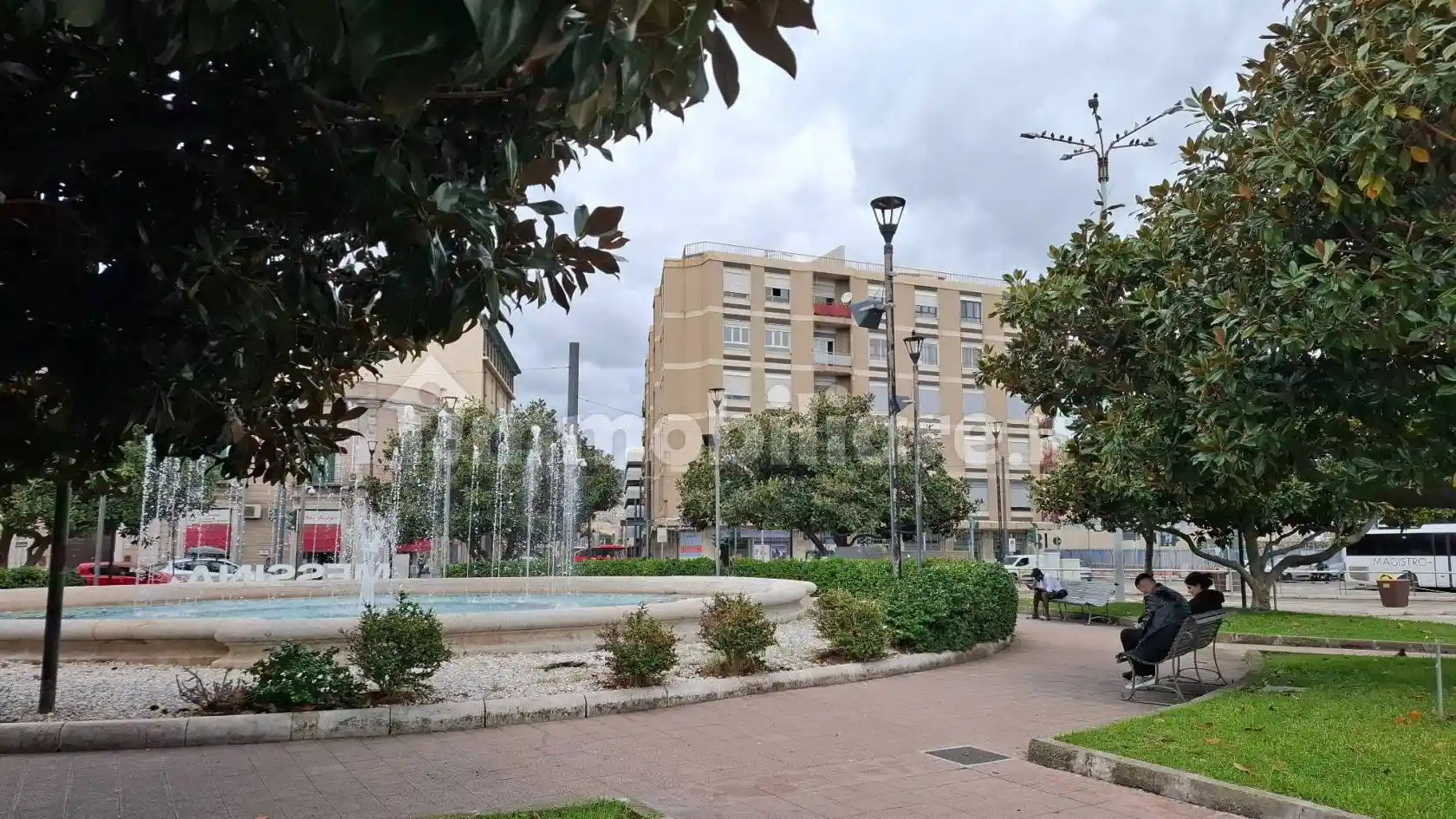 Quadrilocale via 1 Settembre 14, Centro Storico, Messina - foto 2