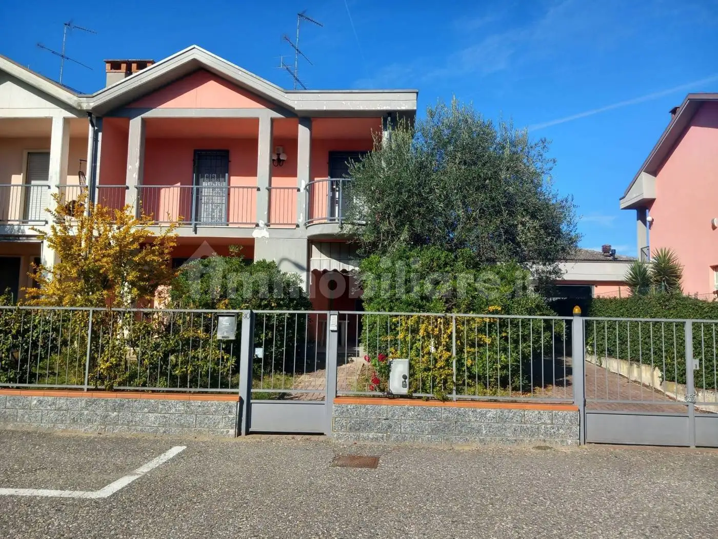 Villa in vendita a Torricella Verzate
