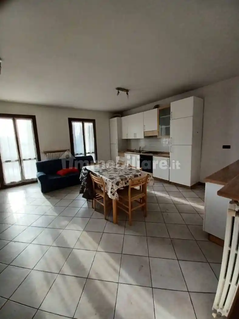 Appartamento in vendita a Castiglione delle Stiviere