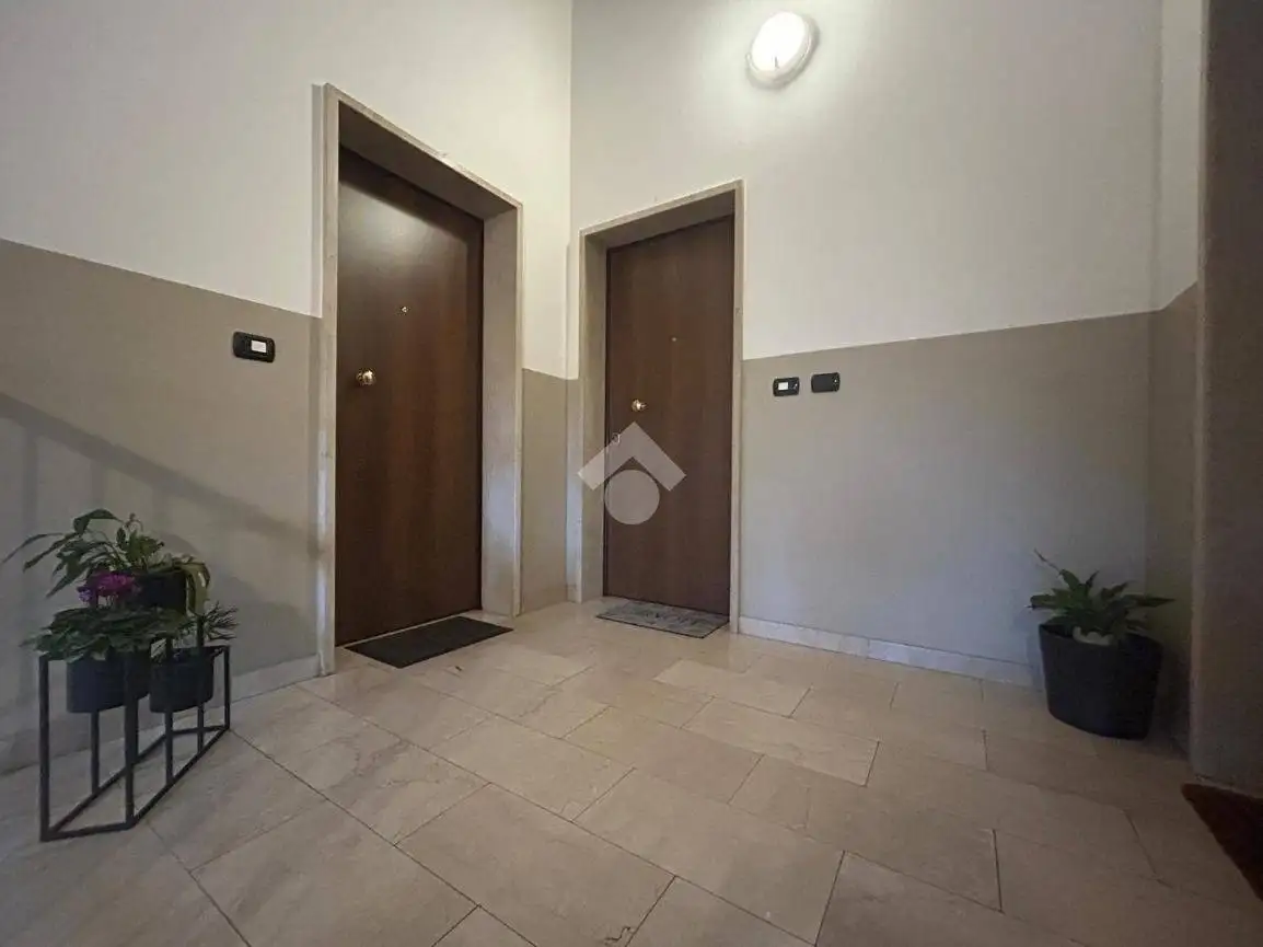 Bilocale ottimo stato, secondo piano, Centro, Erbè - foto 3