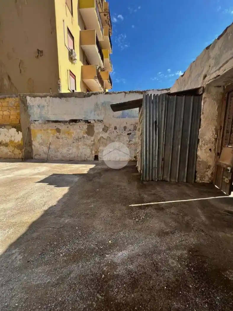 Casa indipendente in vendita a Palermo