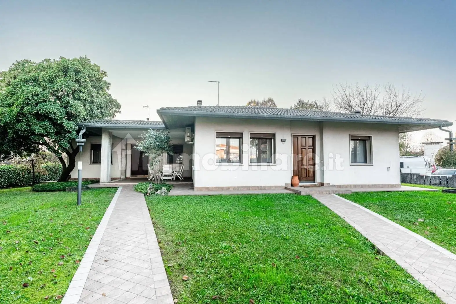 Villa in vendita a Costabissara