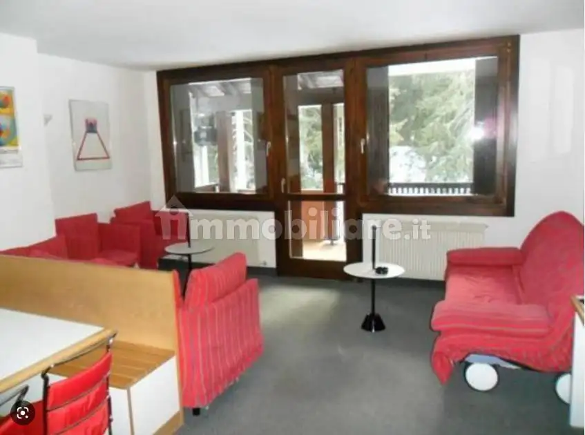 Appartamento in vendita a Pinzolo