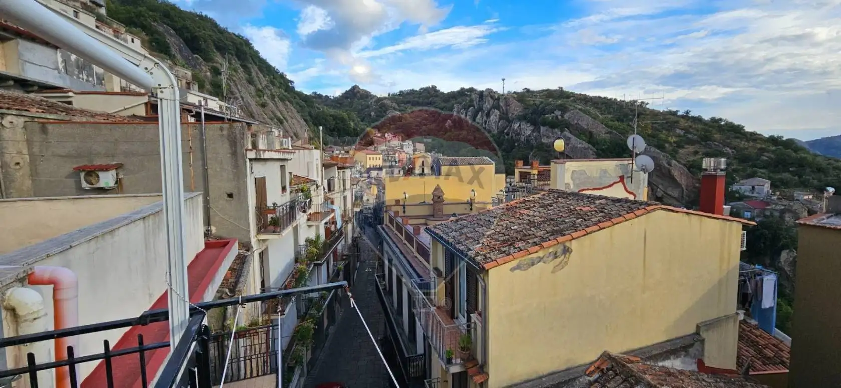 Casa indipendente in vendita a Motta Camastra