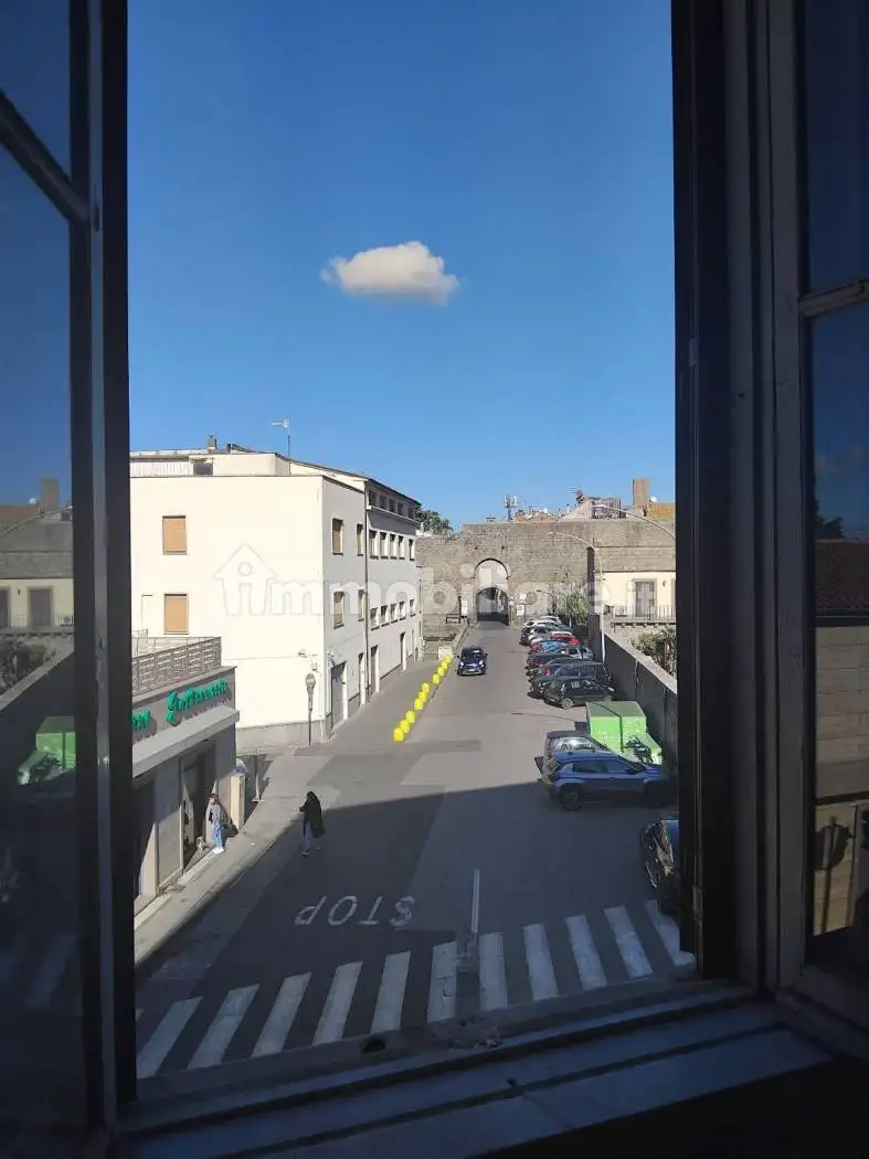 Appartamento in vendita a Viterbo