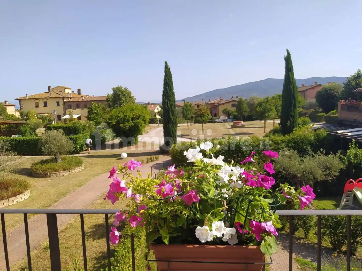 Villa a schiera Località Poggio Ciliegio 1, Frassineto, Arezzo - foto 2