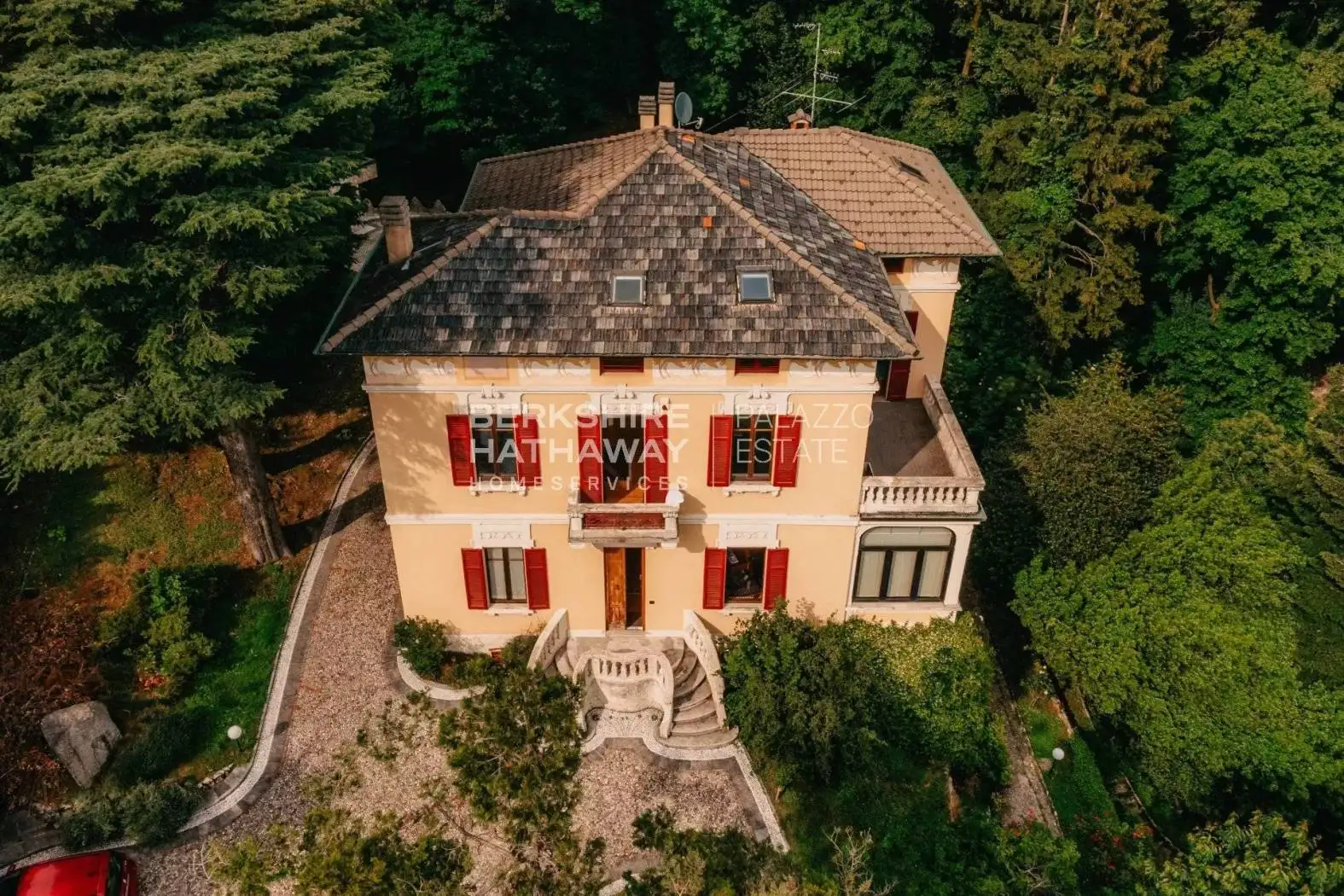Villa in vendita a Brunate