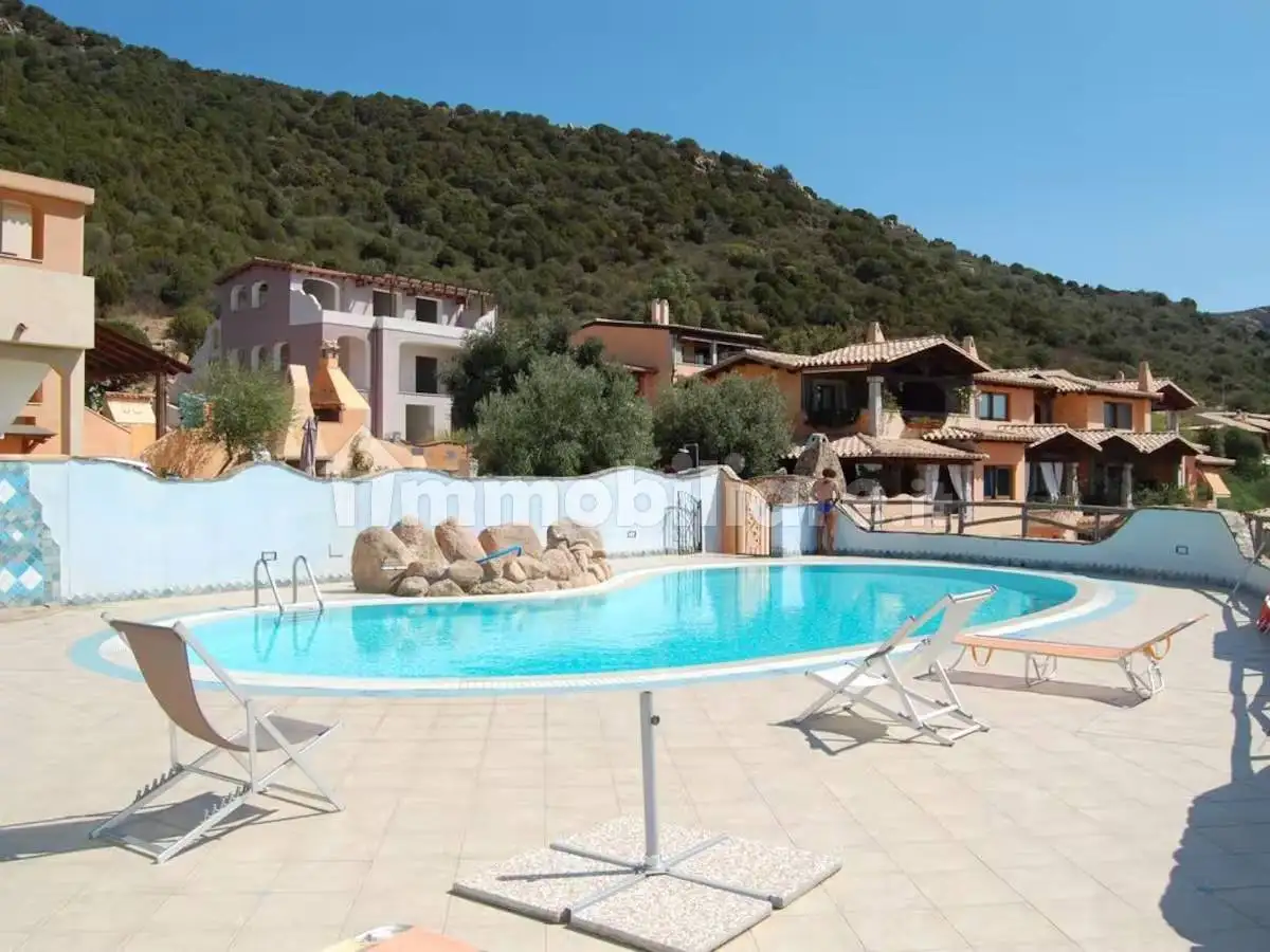 Appartamento in vendita a Domus De Maria