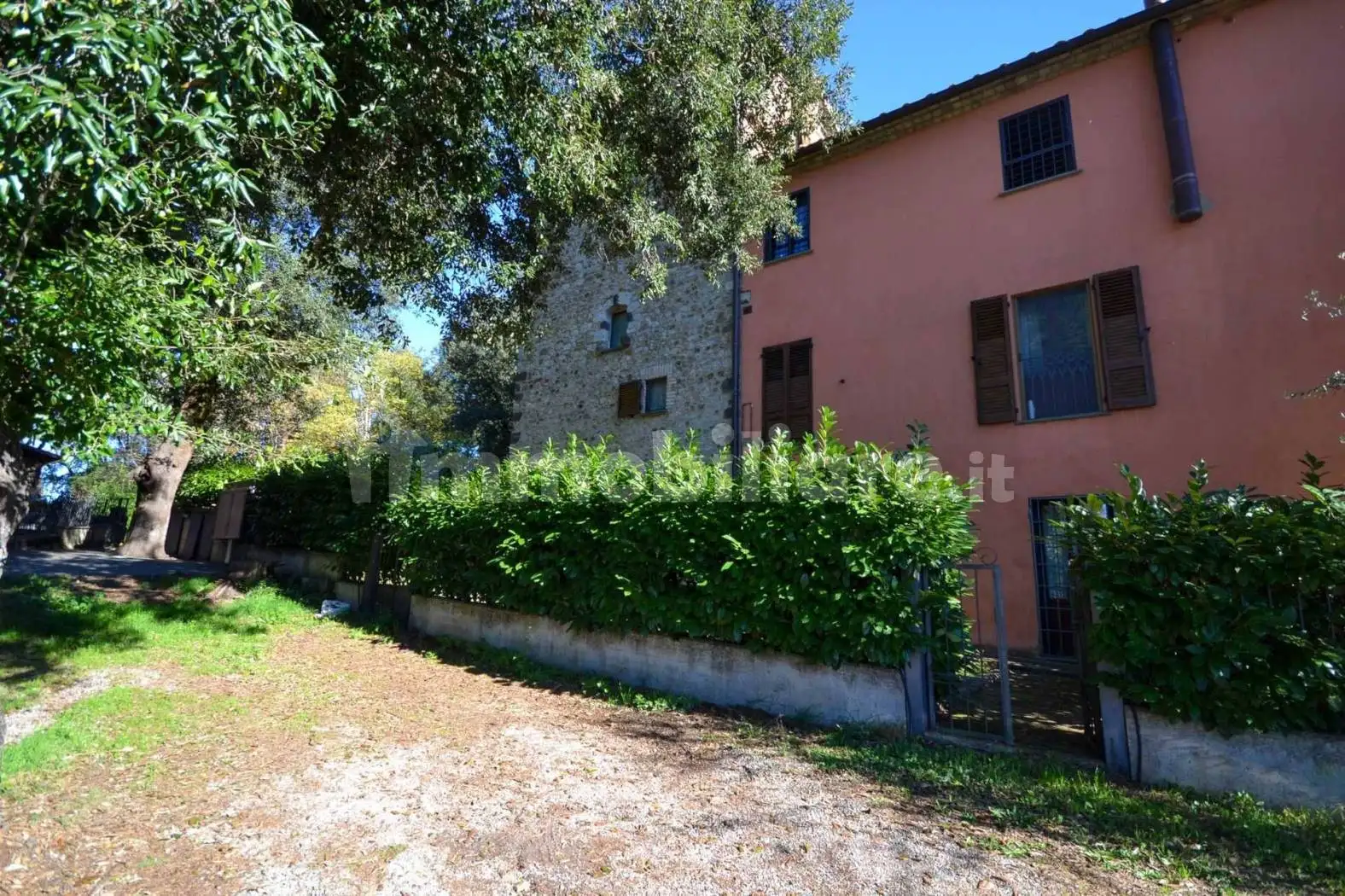 Appartamento in vendita a Allerona