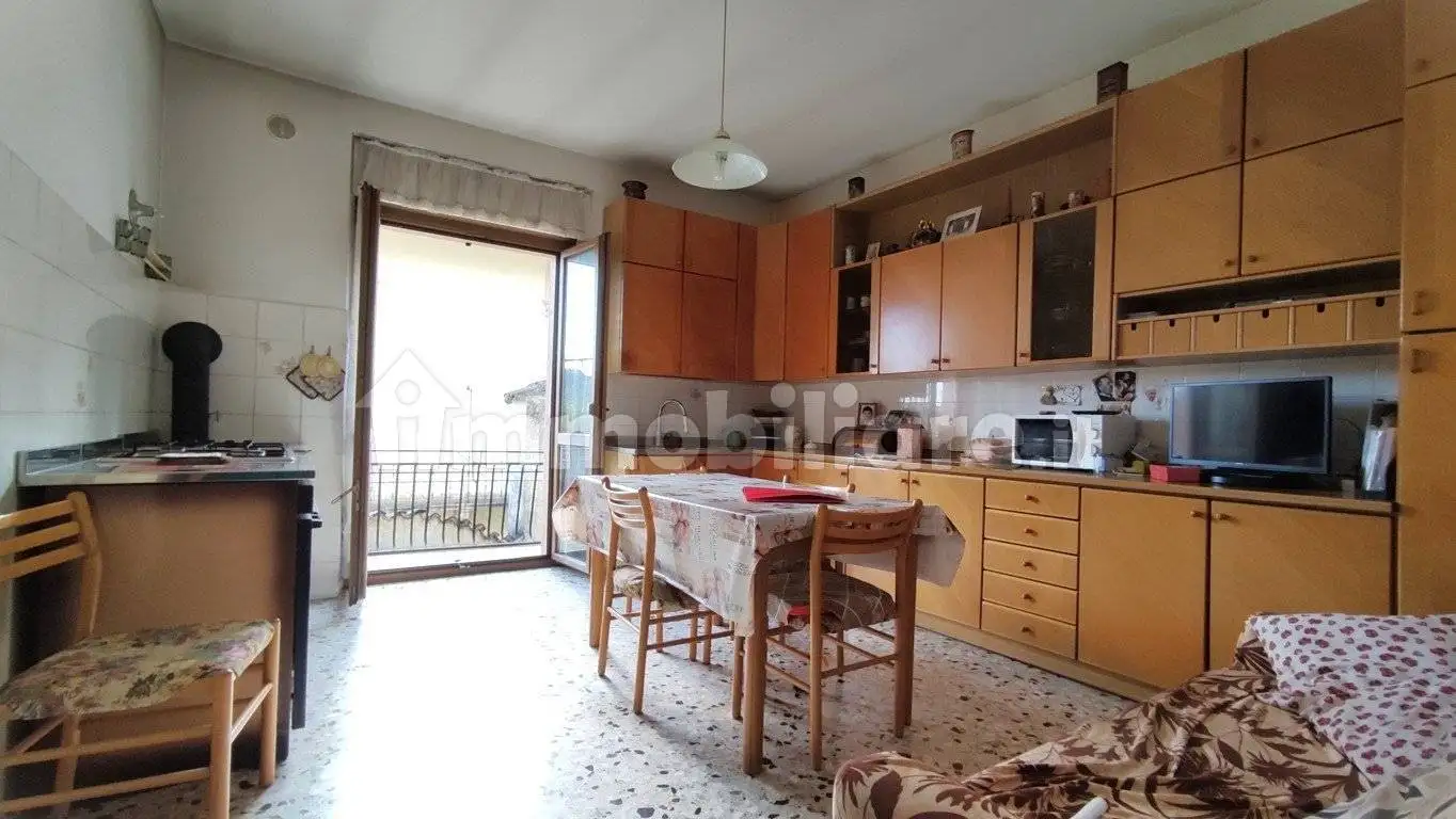 Appartamento in vendita a Vallelaghi