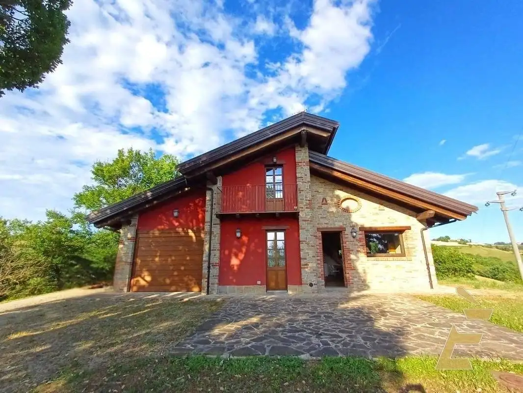 Villa in vendita a Paroldo