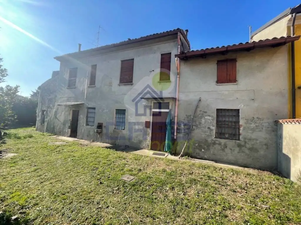 Terratetto plurifamiliare via Bernini, Centro, Castelvetro Piacentino - foto 2