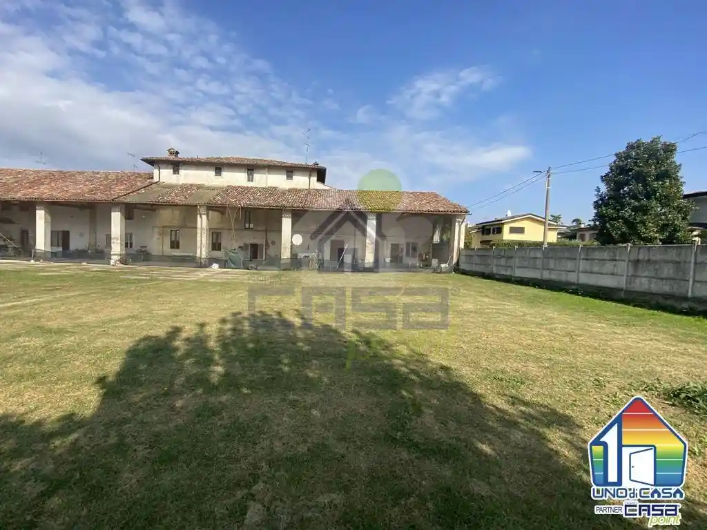 Rustico - Casale in vendita a Crema