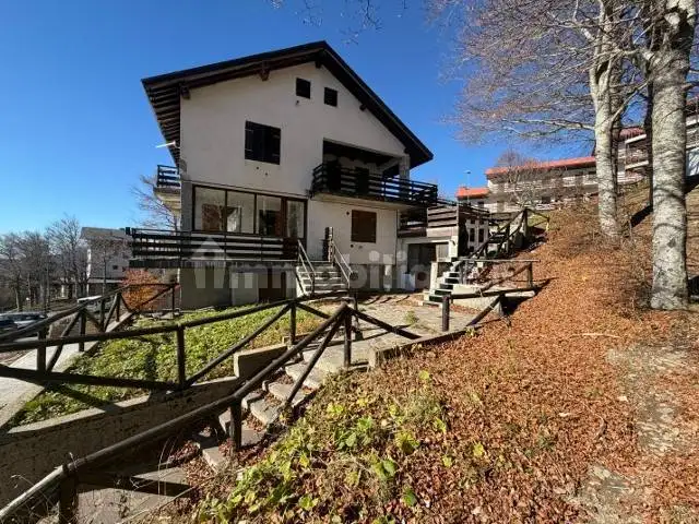 Quadrilocale via dei Cacciatori 11, Doganaccia, Abetone Cutigliano - foto 3