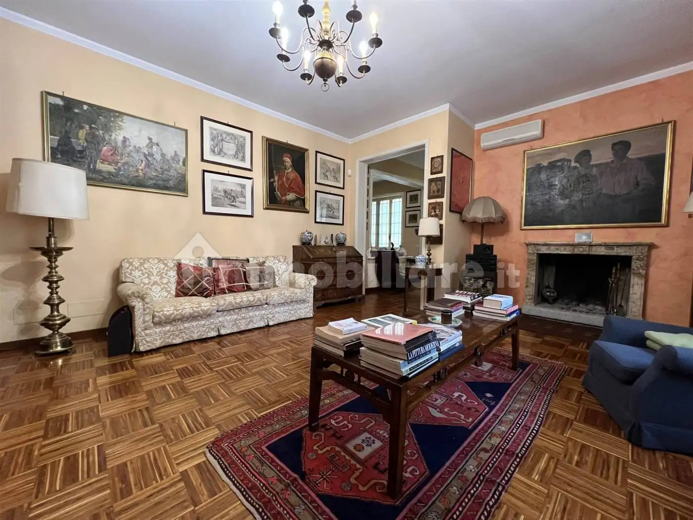Villa in vendita a Piacenza