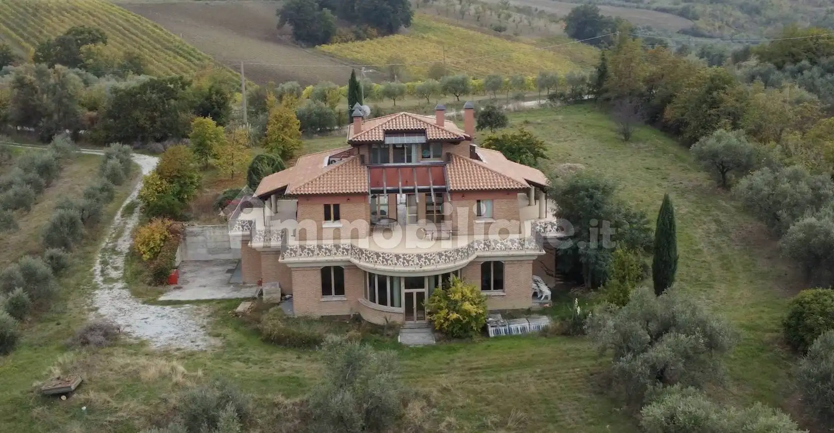 Rustico - Casale in vendita a Rimini