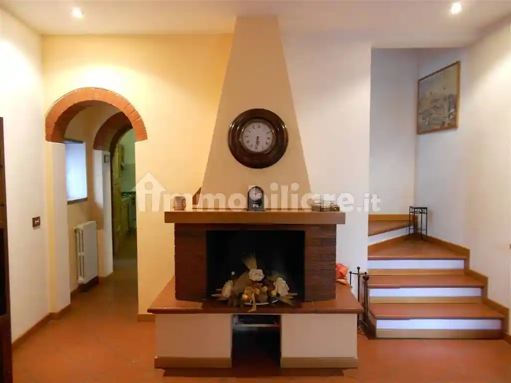 Terratetto unifamiliare via della Rocca di Sorana, Castelli, Pescia Nord, Pescia - foto 4