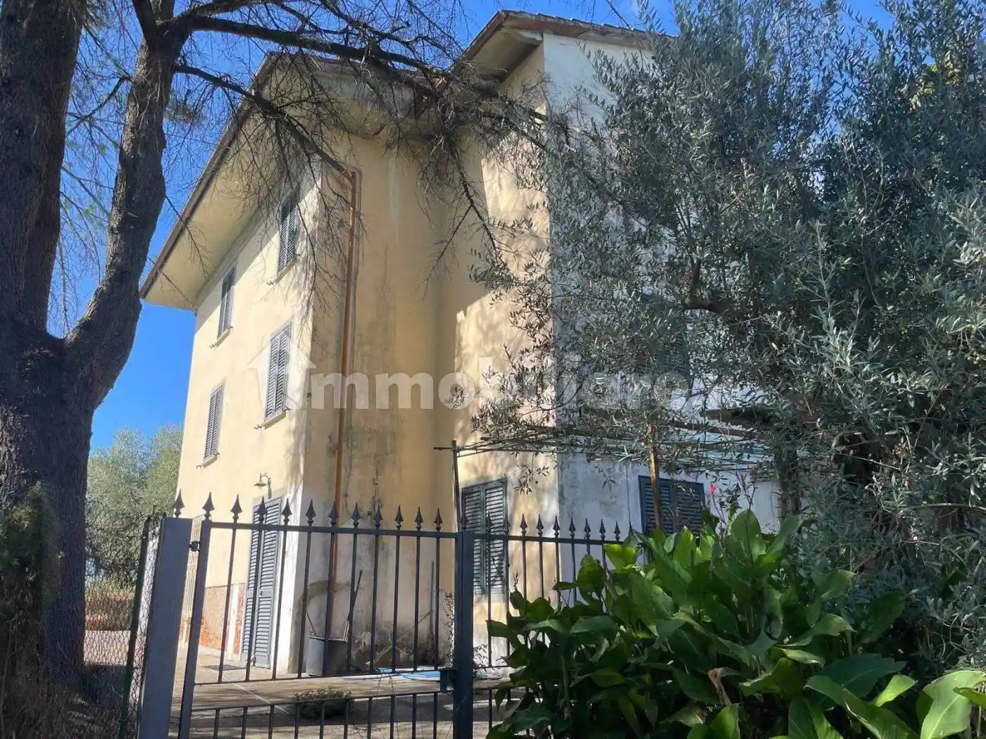 Casa indipendente in vendita a Lamporecchio