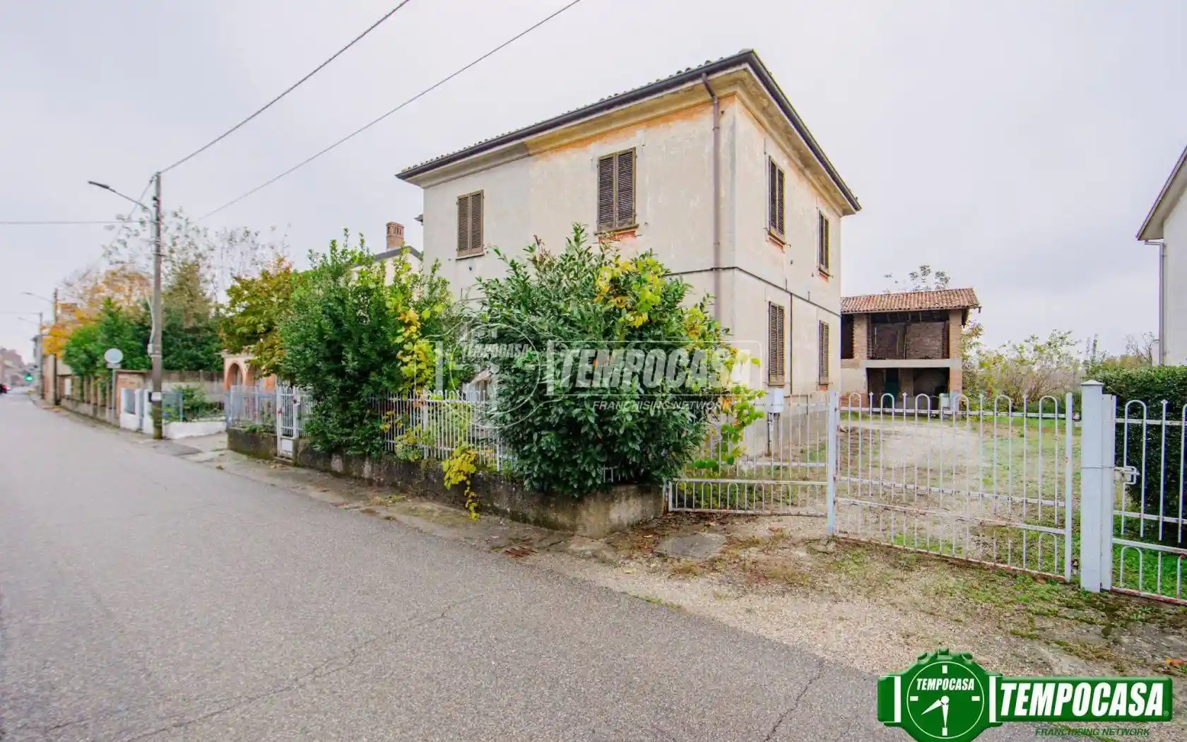 Villa in vendita a Pinarolo Po