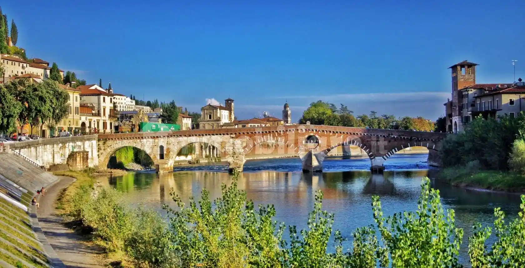 Villa in vendita a Verona