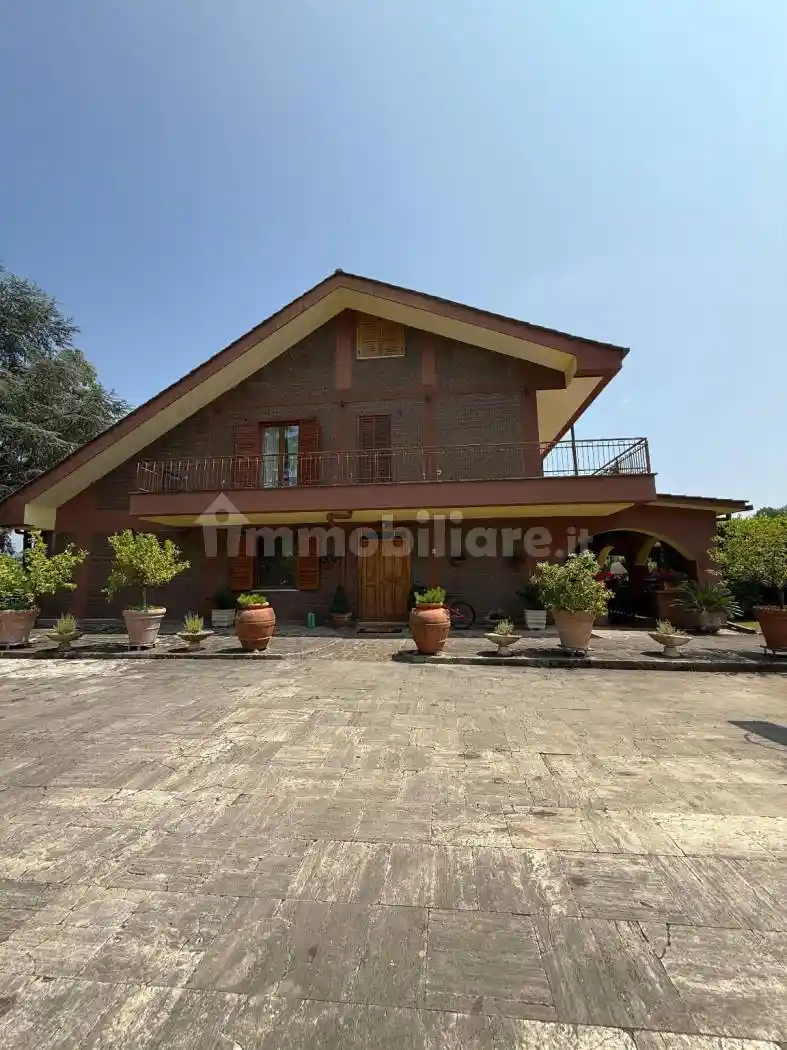 Villa in vendita a Tivoli