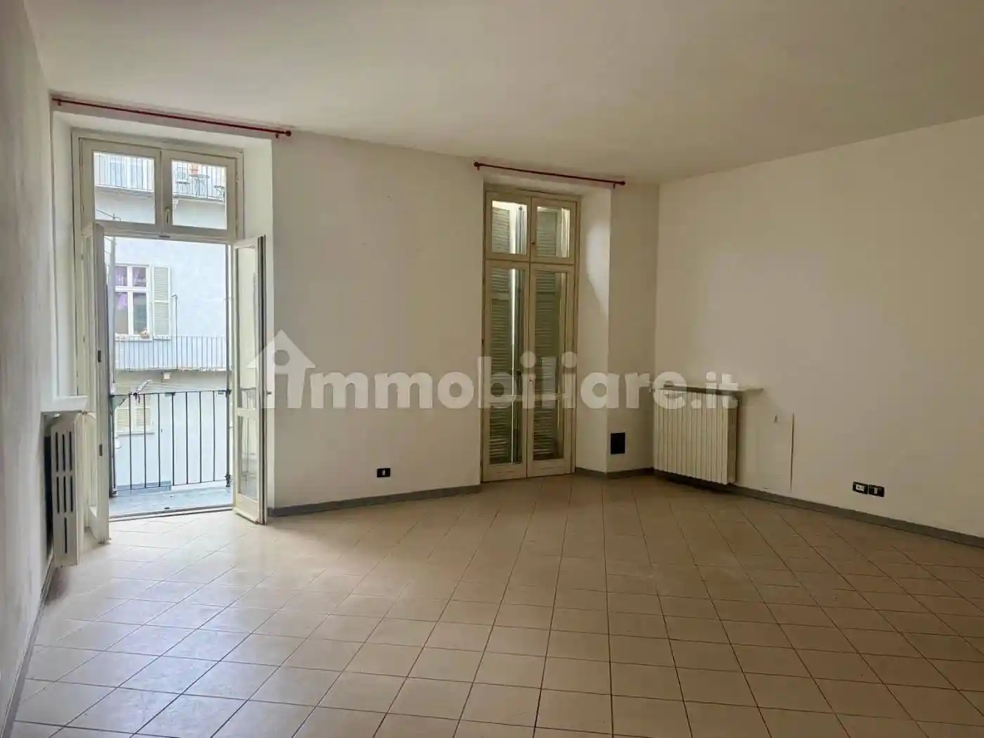 Trilocale via Guglielmo Schiavina 10, Borgo Rovereto - Piscina, Alessandria - foto 2