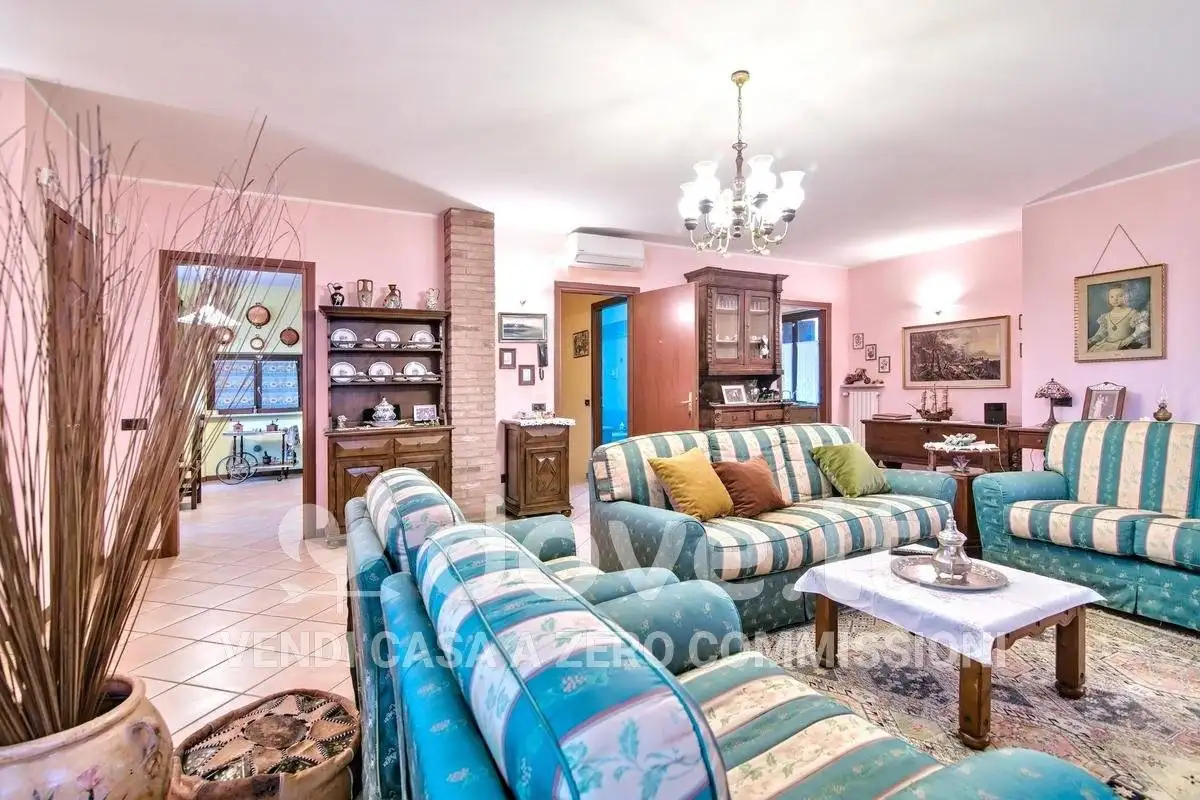 Villa unifamiliare via Carducci 15, Centro, Belgioioso - foto 2