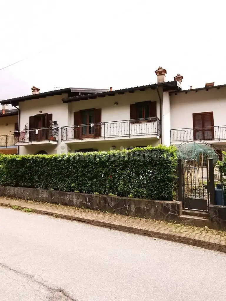 Villa a schiera via Crusinallo 4/h, Casale Corte Cerro - foto 3