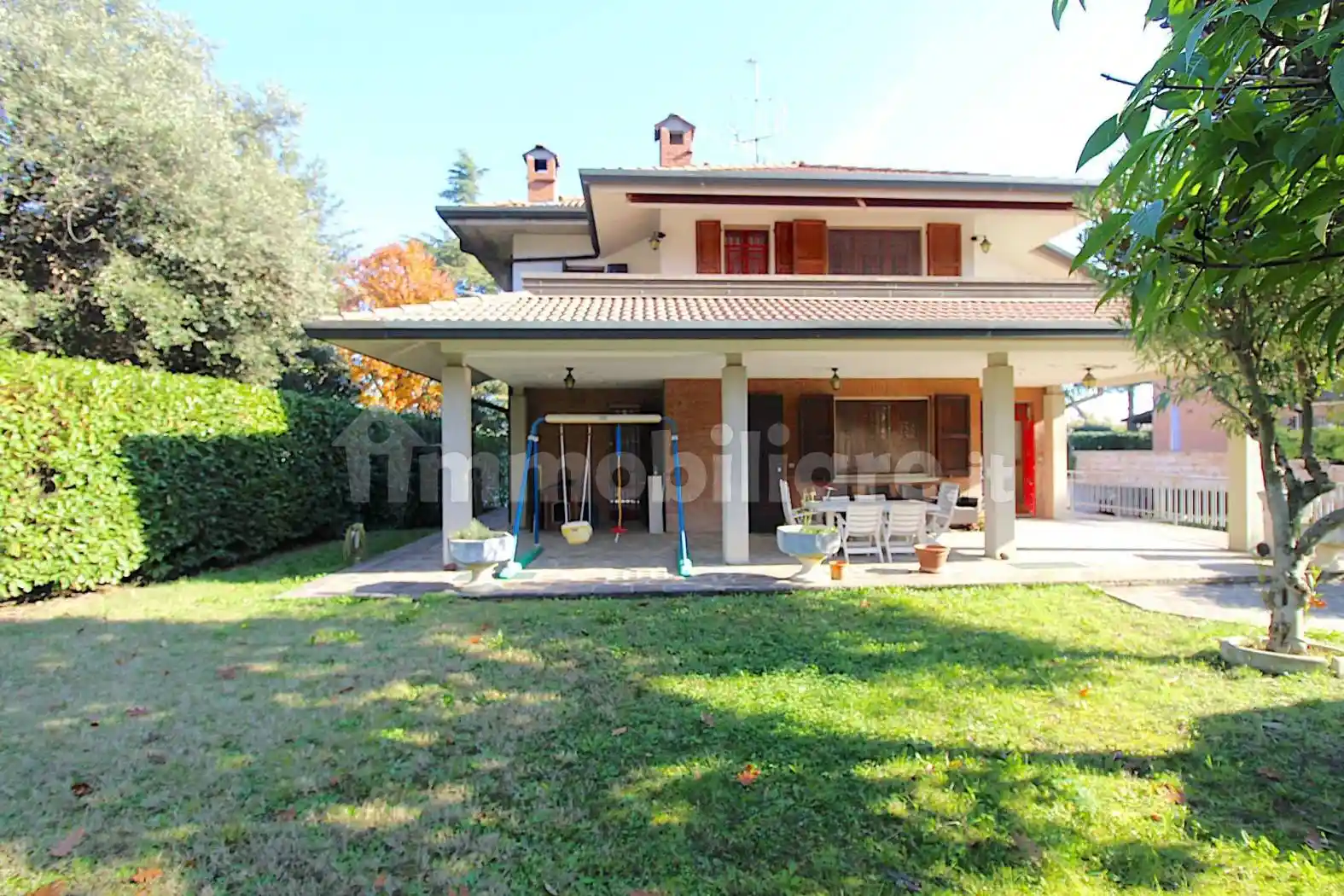 Villa - foto 2