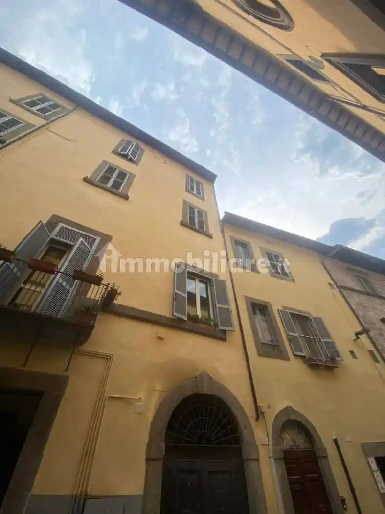 Appartamento in vendita a Viterbo