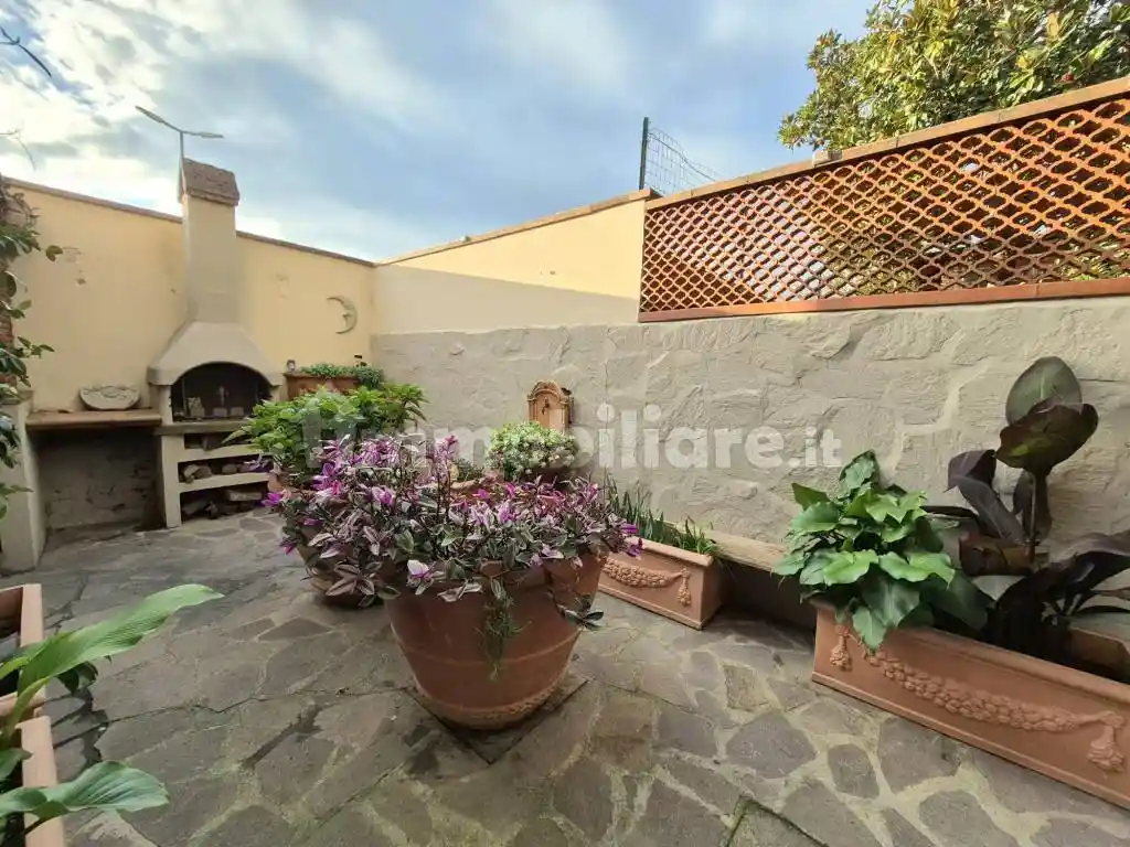 Appartamento in vendita a Dicomano