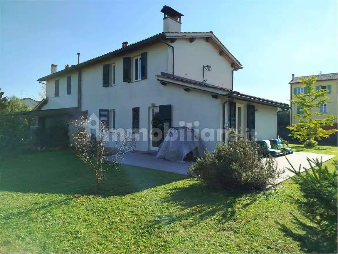 Villa bifamiliare via don aldo mei, Centro, Capannori - foto 4