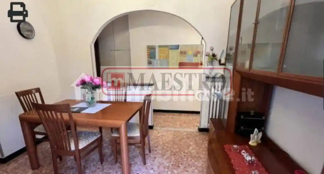 Trilocale buono stato, terzo piano, Centro - Interno Ferrovia, Rapallo - foto 4