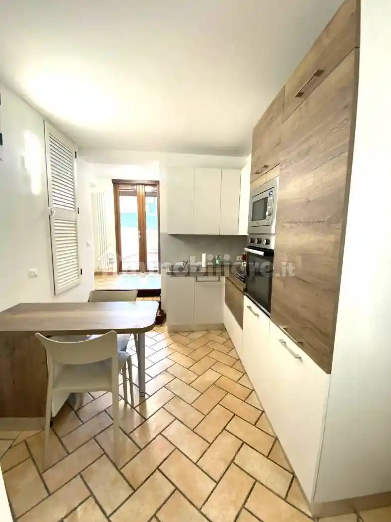 Trilocale ottimo stato, primo piano, Centro Storico, Ferrara - foto 3