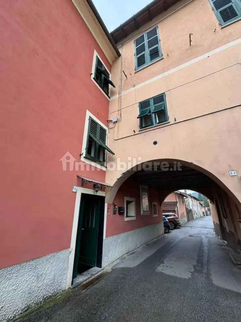 Appartamento in vendita a Ronco Scrivia