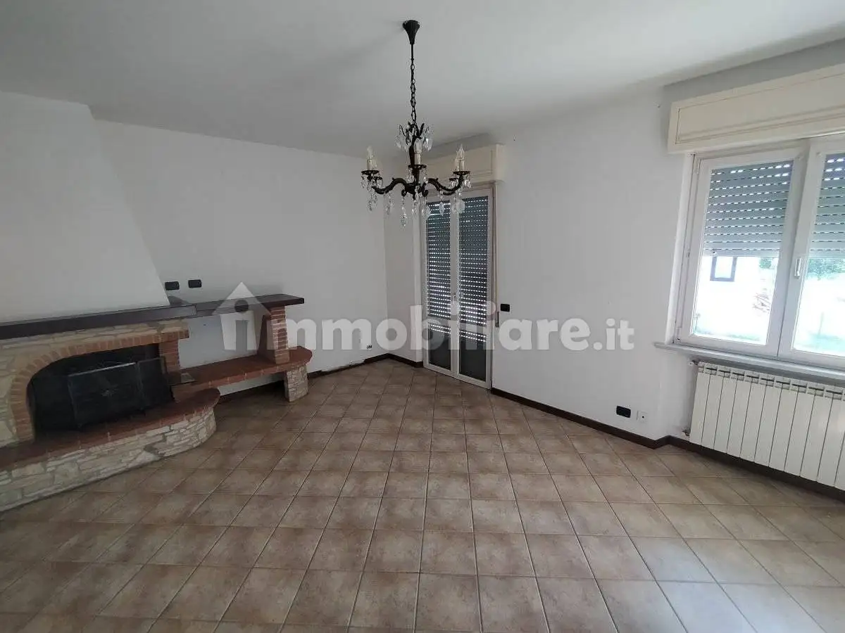 Villa in vendita a Montignoso