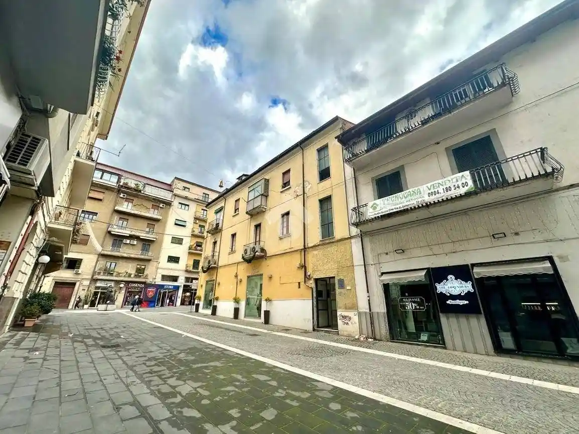 Appartamento via Molinella 1, Centro, Cosenza - foto 2