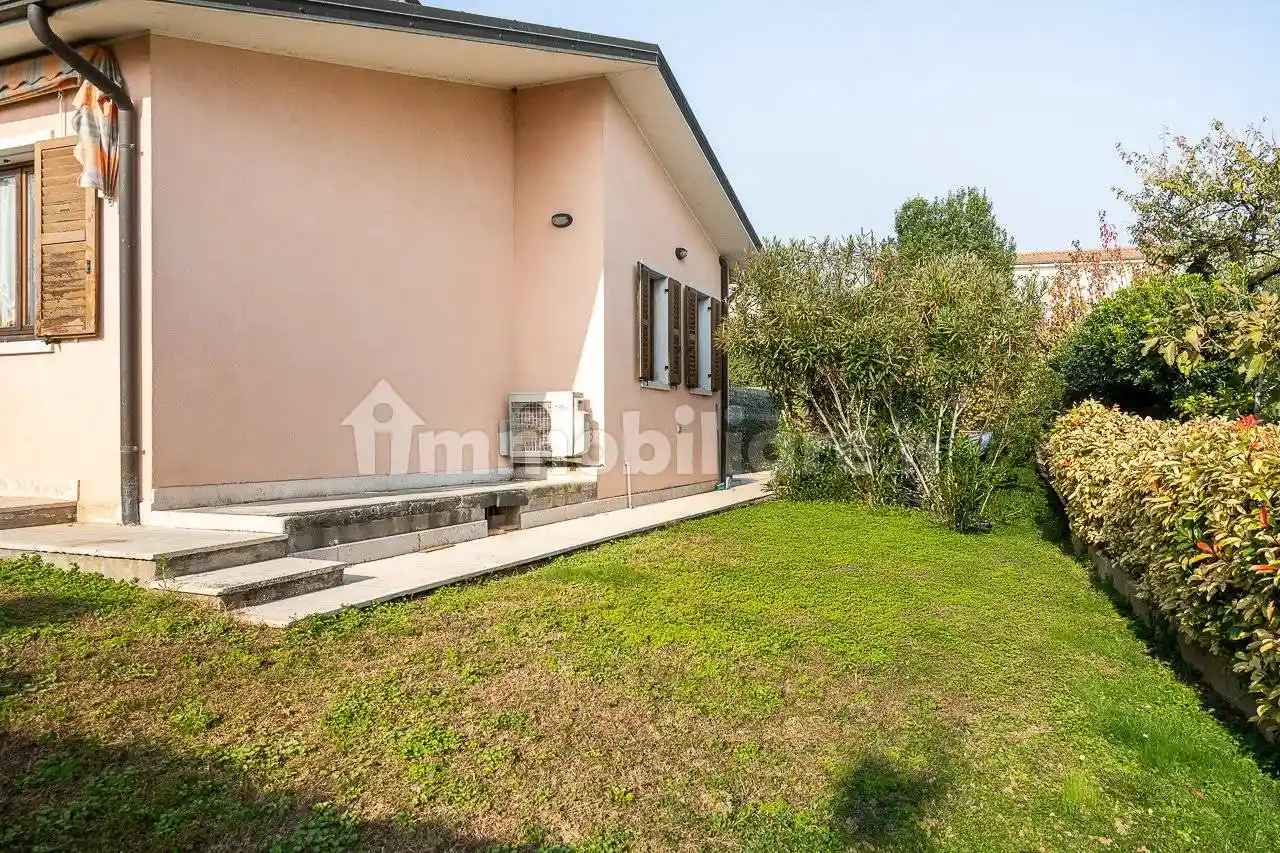 Villa unifamiliare via San Pietro 17, Strà Montanara Pieve, Colognola Ai Colli - foto 2