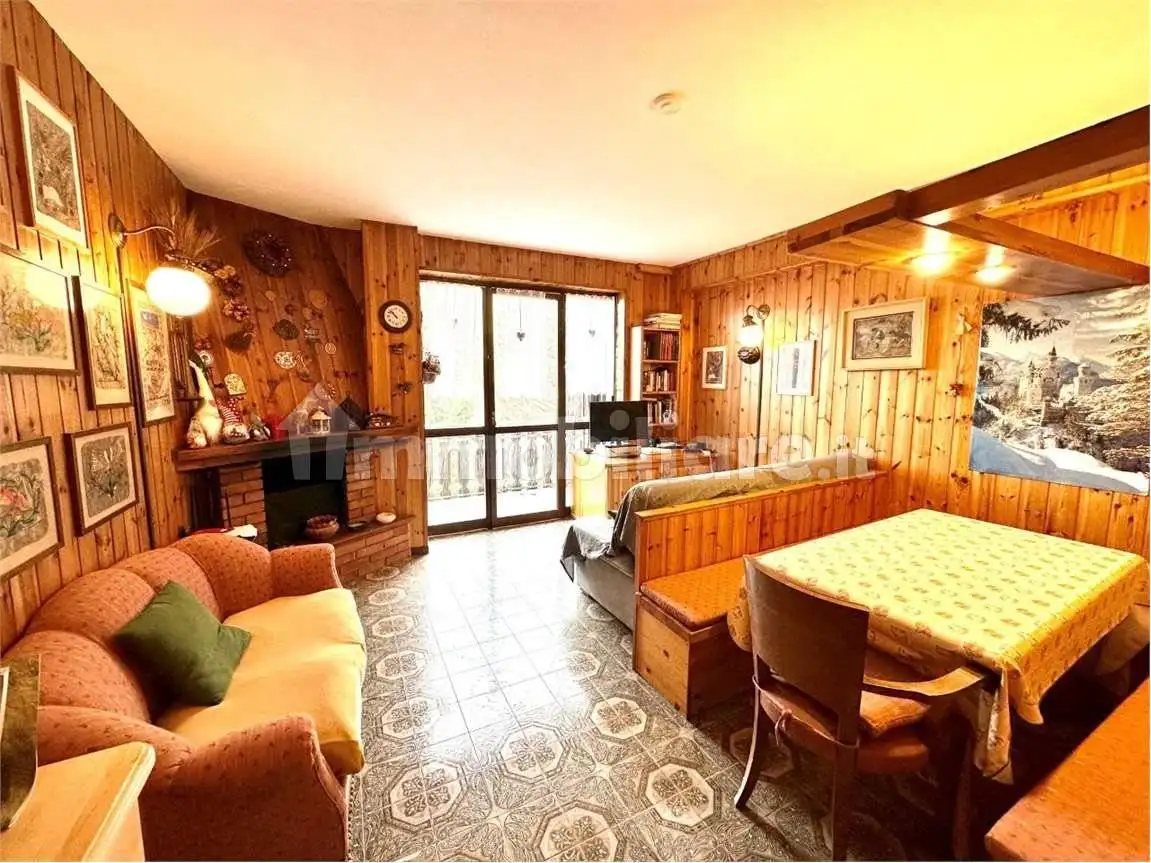 Appartamento in vendita a Casargo