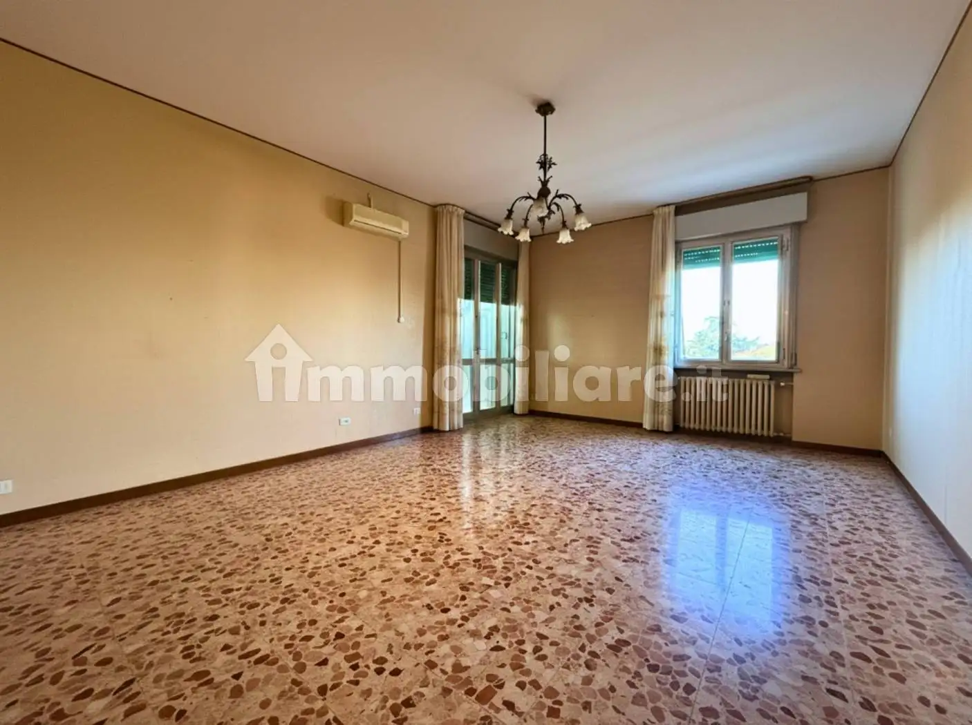 Appartamento in vendita a Reggio Emilia