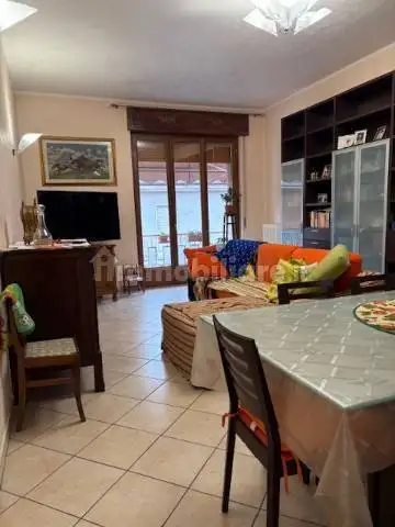 Appartamento in vendita a Piacenza