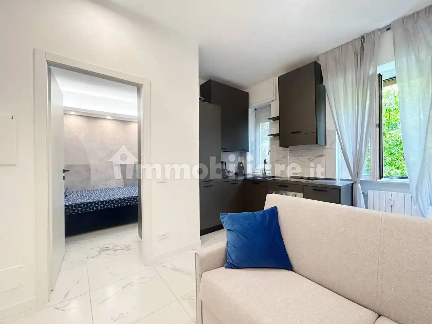 Bilocale via Emilio De Marchi 8, Cascina dei Pomi, Milano - foto 2