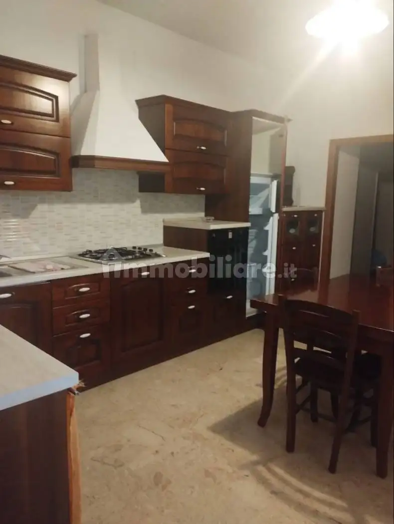 Bilocale vicolo di Nicolò 1, Centro, Enna