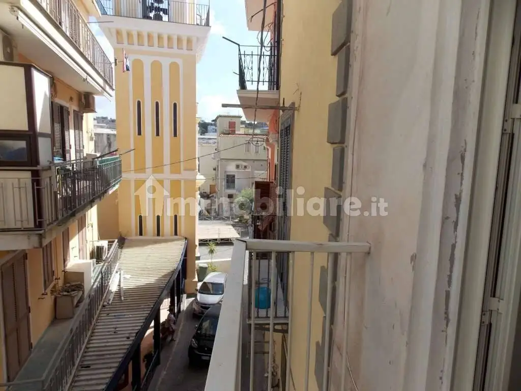 Appartamento in vendita a Monte di Procida