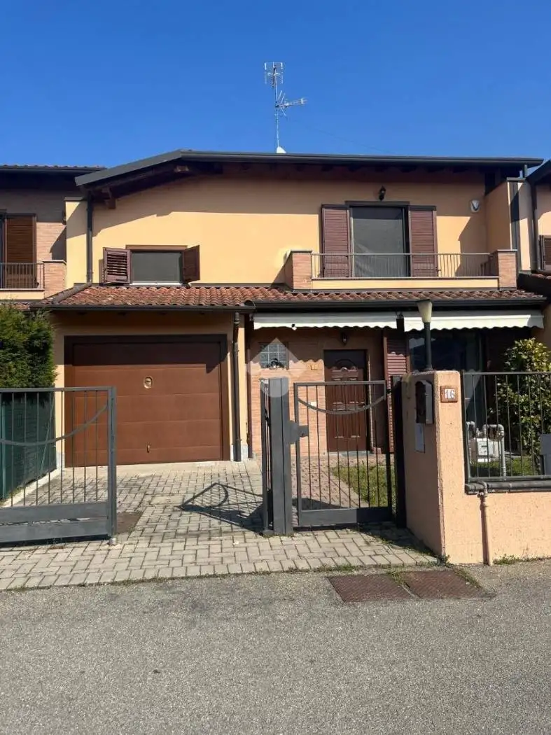 Villetta a schiera in vendita a Motta Visconti