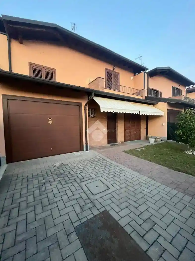 Villetta a schiera - foto 2