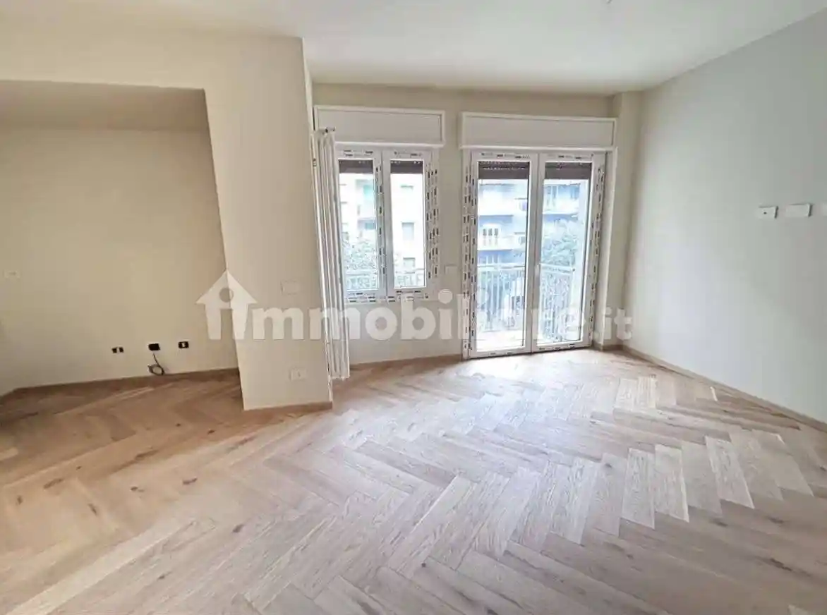 Quadrilocale ottimo stato, primo piano, Porta Romana - Medaglie d'Oro, Milano - foto 3