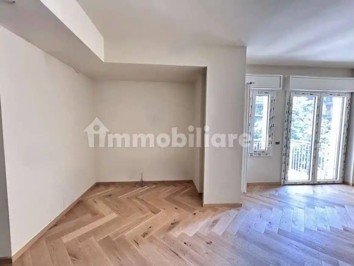 Quadrilocale ottimo stato, primo piano, Porta Romana - Medaglie d'Oro, Milano - foto 5